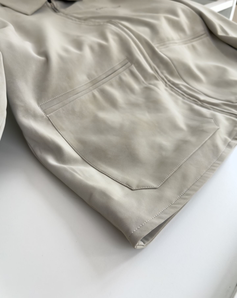 chr1st1an D10r outwear